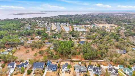 109 Yaupon Dr Exd Southport NC 28461