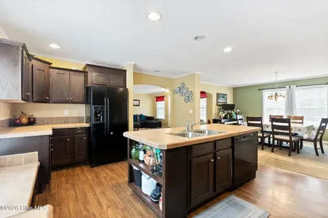 7041 Ruth Avenue Wilmington NC 28411
