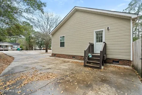7041 Ruth Avenue Wilmington NC 28411