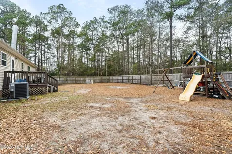 7041 Ruth Avenue Wilmington NC 28411