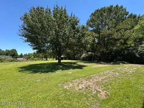 22 Old Mill Road Willard NC 28478