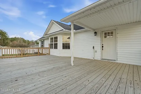 22 Old Mill Road Willard NC 28478