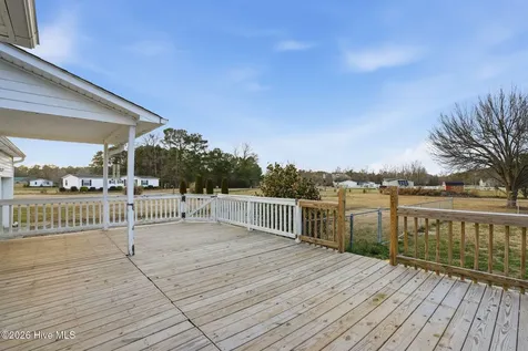 22 Old Mill Road Willard NC 28478
