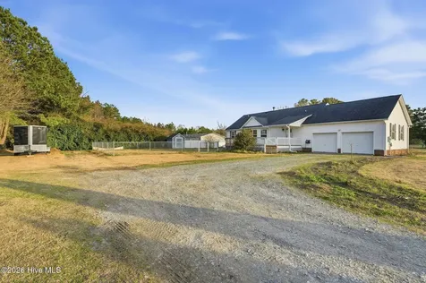 22 Old Mill Road Willard NC 28478