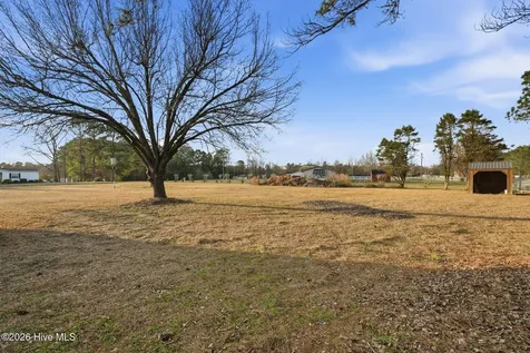 22 Old Mill Road Willard NC 28478