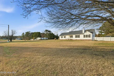22 Old Mill Road Willard NC 28478