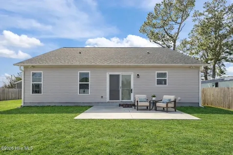 621 West Beaufort Road Beaufort NC 28516