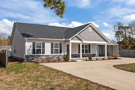 621 West Beaufort Road Beaufort NC 28516