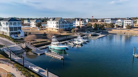 227 Back Street Newport NC 28570