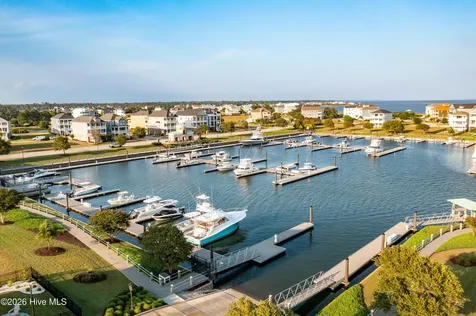 227 Back Street Newport NC 28570