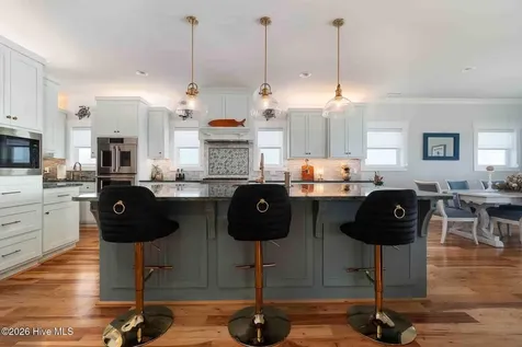 227 Back Street Newport NC 28570