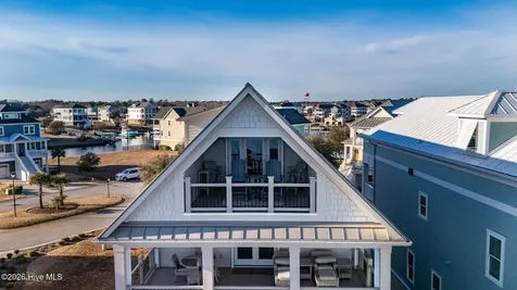 227 Back Street Newport NC 28570