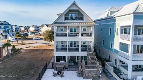 227 Back Street Newport NC 28570