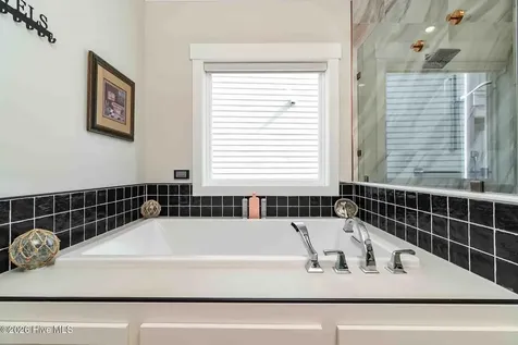 227 Back Street Newport NC 28570
