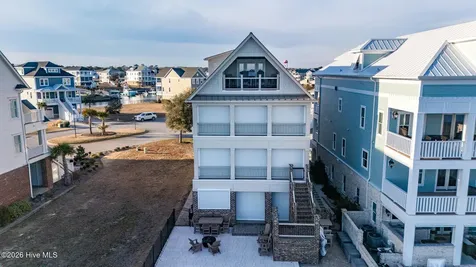 227 Back Street Newport NC 28570