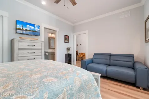 227 Back Street Newport NC 28570