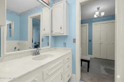 803 E Beechtree Drive Nashville NC 27856