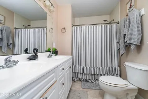 120 Quarter Horse Run Havelock NC 28532