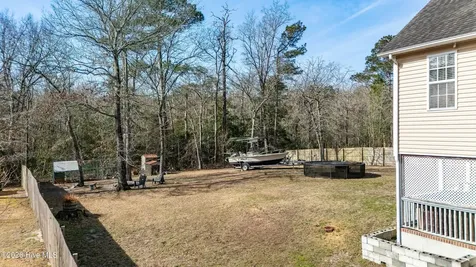 120 Quarter Horse Run Havelock NC 28532