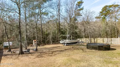 120 Quarter Horse Run Havelock NC 28532