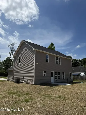 503 Nc Highway 172 Hubert NC 28539