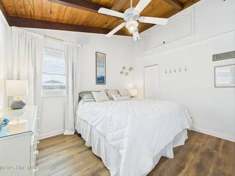 117 Salisbury Street Holden Beach NC 28462