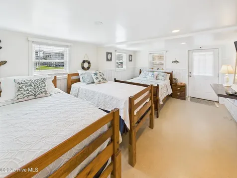 117 Salisbury Street Holden Beach NC 28462