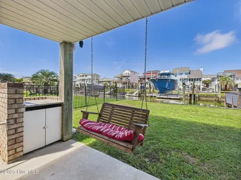 117 Salisbury Street Holden Beach NC 28462