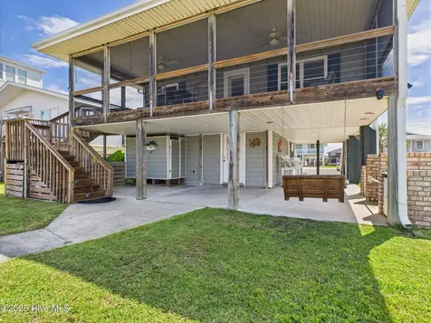 117 Salisbury Street Holden Beach NC 28462