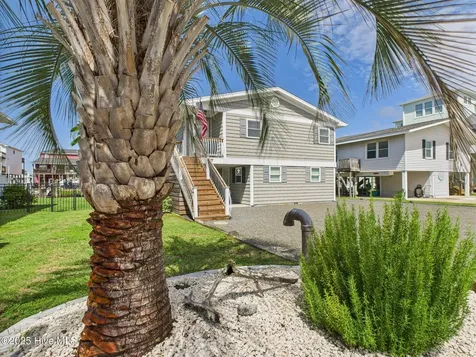117 Salisbury Street Holden Beach NC 28462