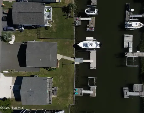 117 Salisbury Street Holden Beach NC 28462