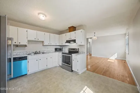 2909 Northwoods Drive Jacksonville NC 28540