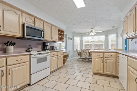 303 Pine Knoll Circle Pine Knoll Shores NC 28512
