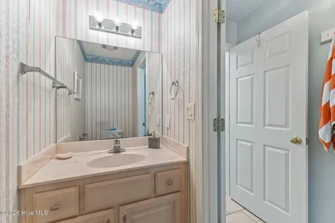303 Pine Knoll Circle Pine Knoll Shores NC 28512