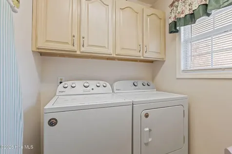 303 Pine Knoll Circle Pine Knoll Shores NC 28512