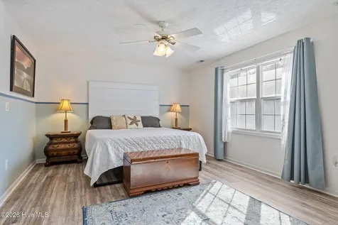 303 Pine Knoll Circle Pine Knoll Shores NC 28512