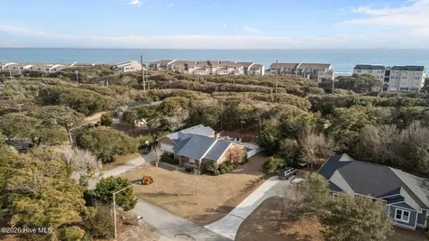 303 Pine Knoll Circle Pine Knoll Shores NC 28512