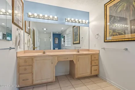 303 Pine Knoll Circle Pine Knoll Shores NC 28512