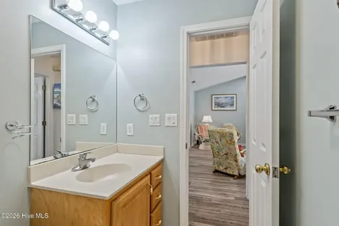 303 Pine Knoll Circle Pine Knoll Shores NC 28512