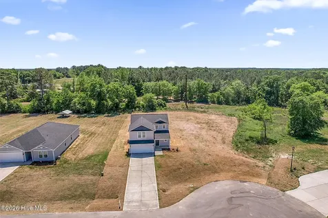 285 Buggy Top Lane Autryville NC 28318