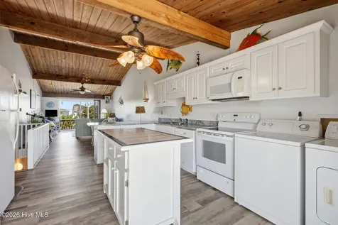 201 Freeman Lane Atlantic Beach NC 28512