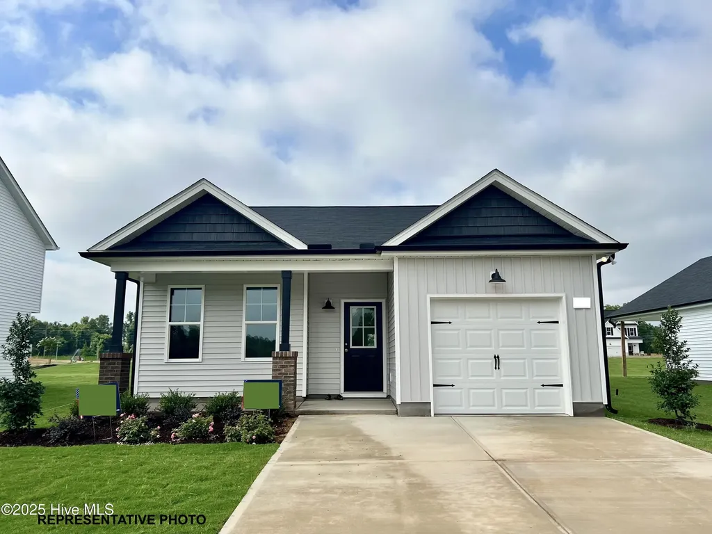 7 N Mistflower Street Clayton NC 27520