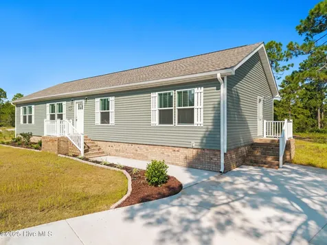 2767 Kelsey Lane SW Shallotte NC 28470