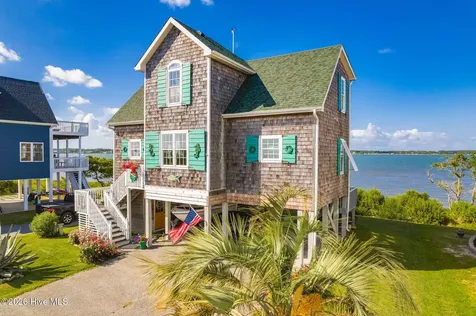 108 Swing Easy Lane Harkers Island NC 28531