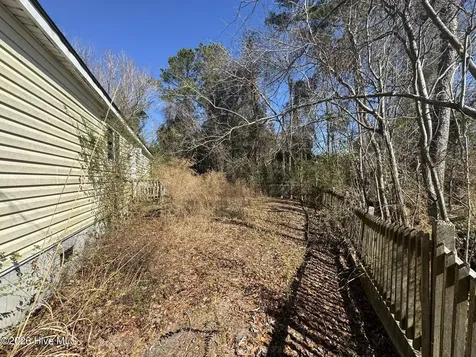 112 Pine Court Jacksonville NC 28540