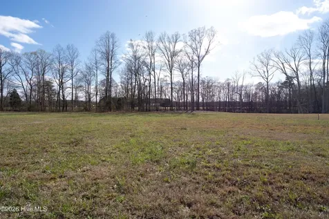 110 Bridgewater Drive S Bath NC 27808