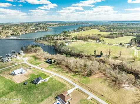 110 Bridgewater Drive S Bath NC 27808