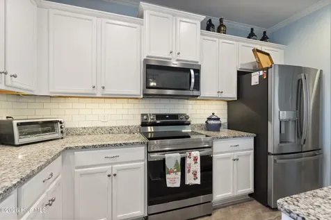 21 Violetear Ridge Hampstead NC 28443