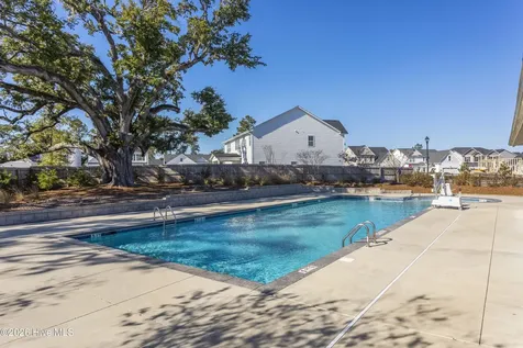 21 Violetear Ridge Hampstead NC 28443
