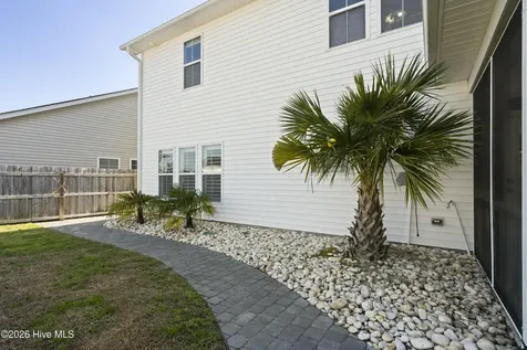 21 Violetear Ridge Hampstead NC 28443